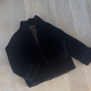 Vintage Plush Sheared Fur Jacket – Cropped Boxy Fit, Luxe Minimalist dark brown